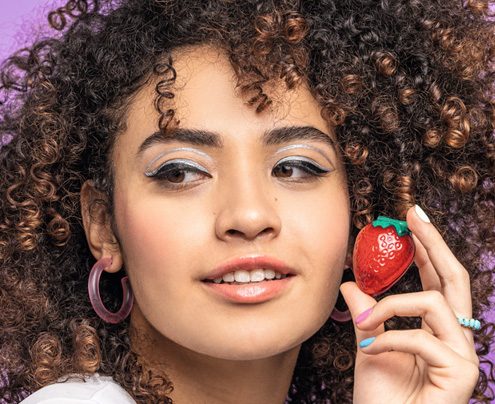 Maquillaje Avon, fomentamos una belleza libre